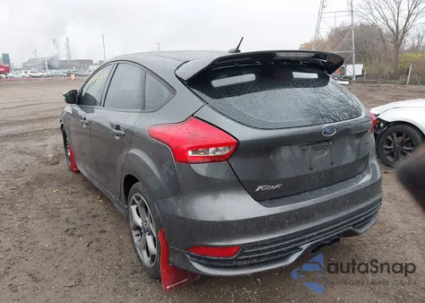 2016 Ford Focus St from USA, damaged, VIN 1FADP3L94GL374487